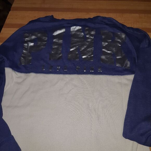 Womans Pink Victoria Secret Sweater - Picture 4 of 9